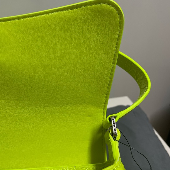 Balenciaga. Xx Medium Flap Bag Crocodile Embossed shoulder bag - Picture 6 of 9